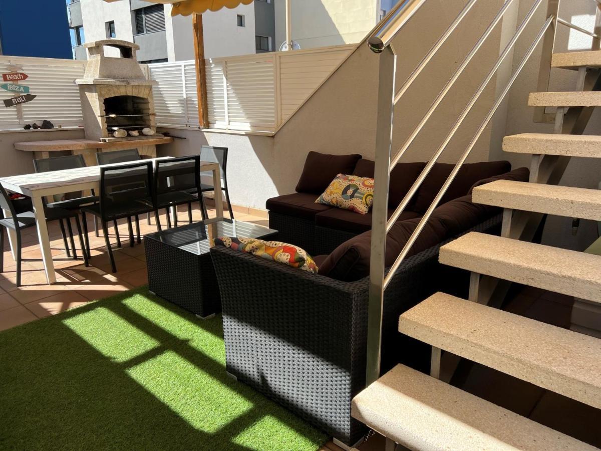 Cozy Beach House With Pool & Bbq Cubelles Kültér fotó